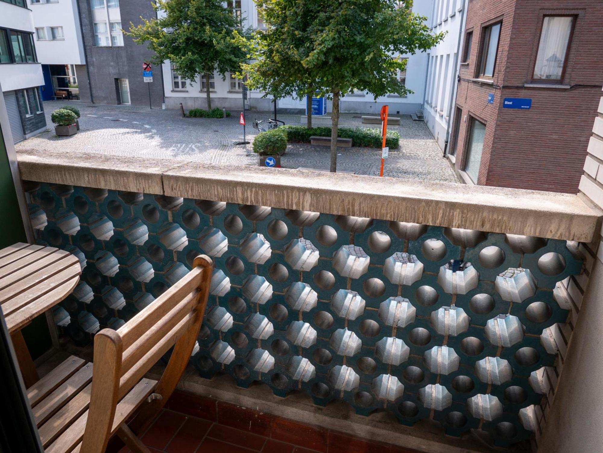 Gezelligheid In Het Stadscentrum Van Mechelen Apartment Luaran gambar